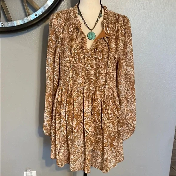 MELLODAY Bohemian Paisley Print Blouse. - Picture 1 of 5